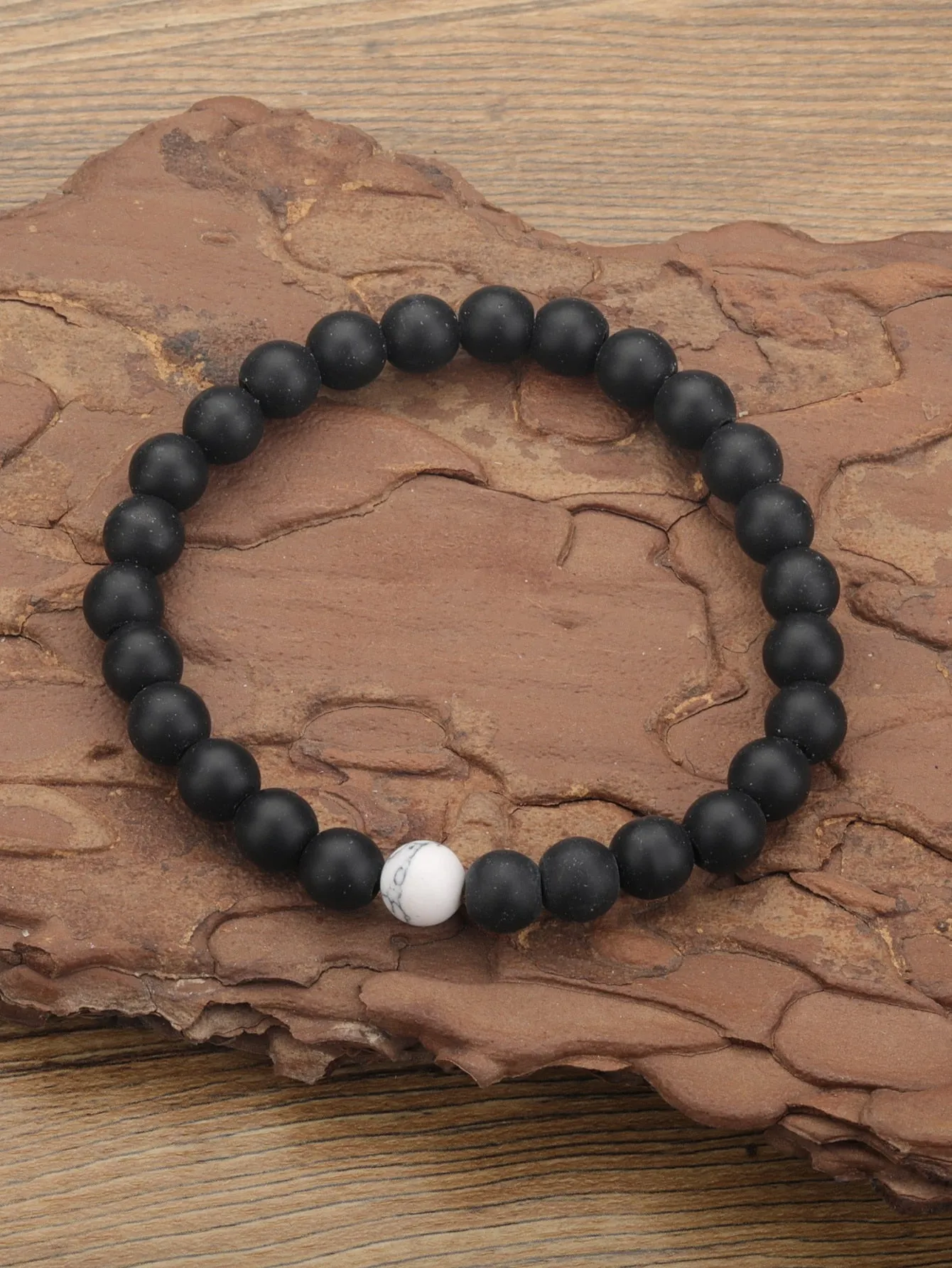 2pcs Black and White Stone Decor Couple Beaded Bracelet Women Bracelet Stackable