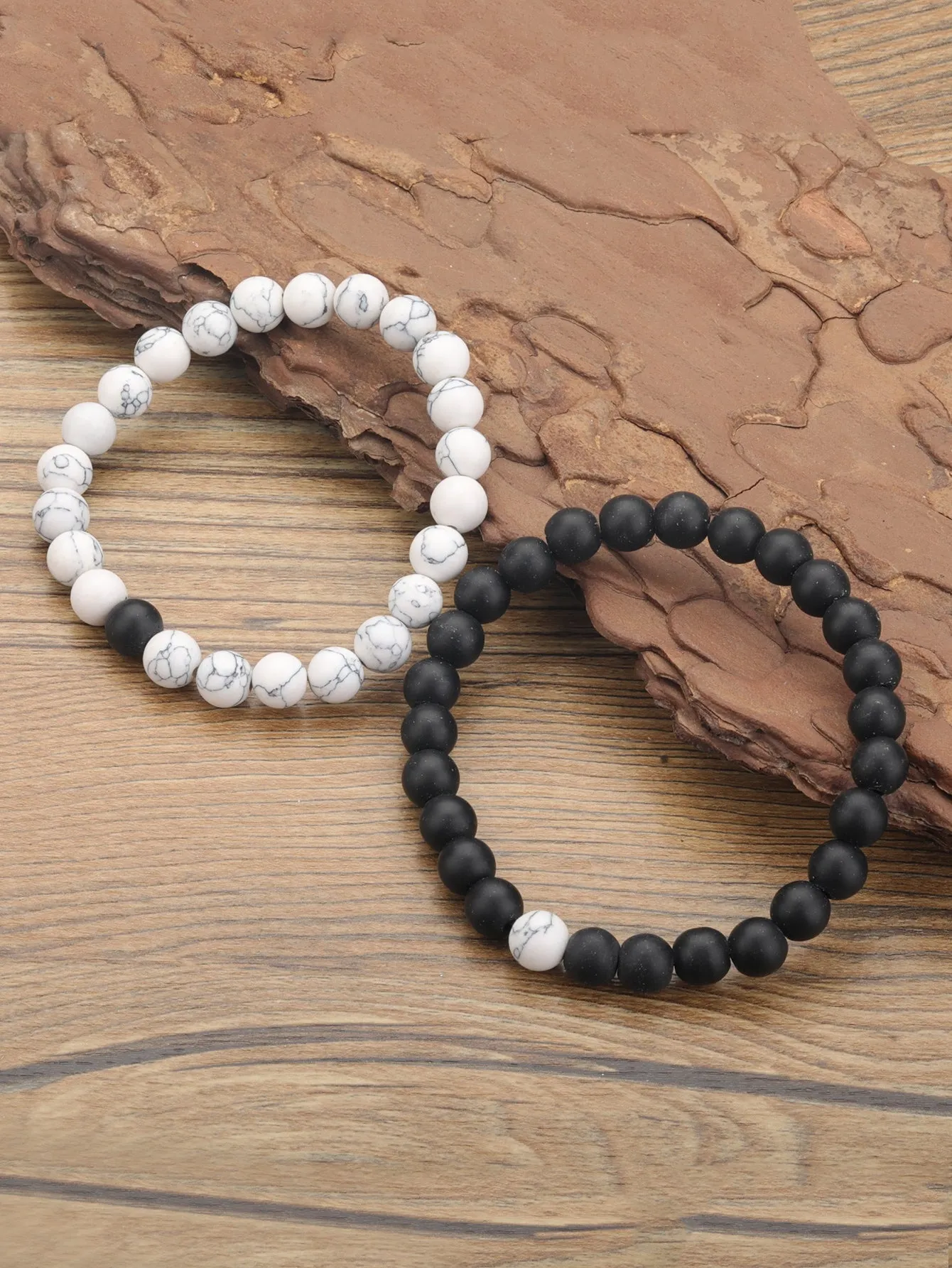 2pcs Black and White Stone Decor Couple Beaded Bracelet Women Bracelet Stackable