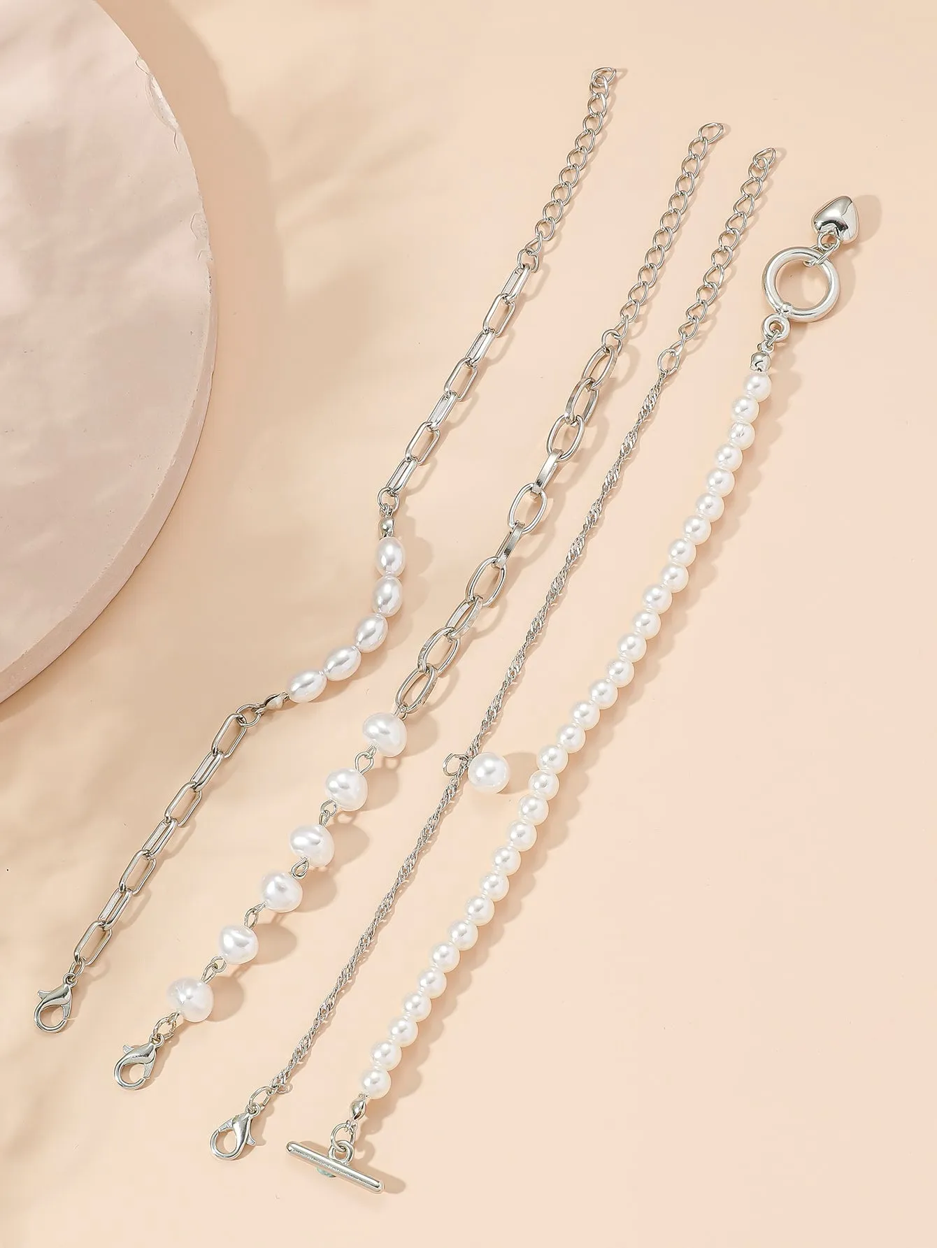4pcs Heart Charm Faux Pearl Beaded Buckle Bracelet Women Bracelet Stackable