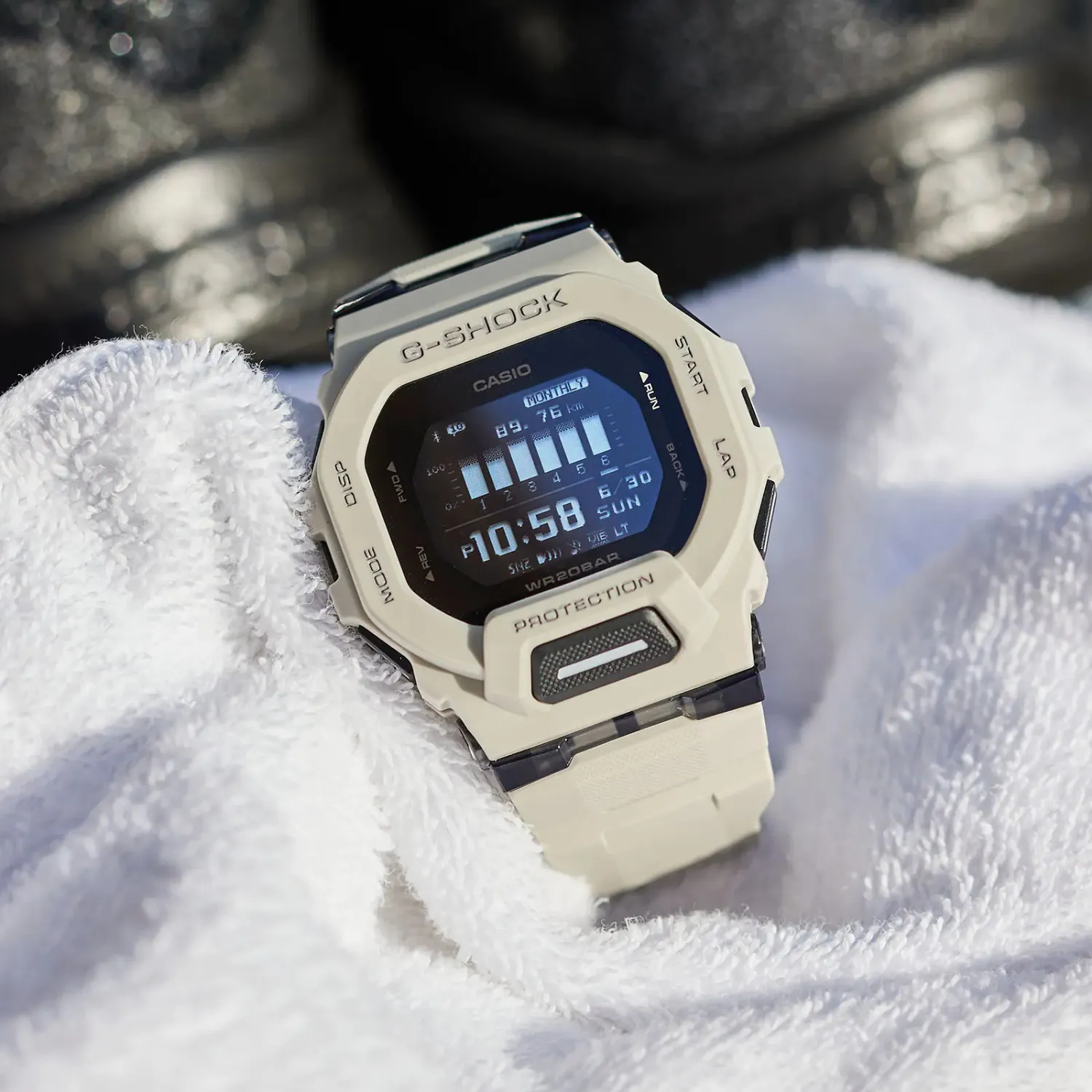 Casio G-Shock Resin 2 Years Baterry Watch - GBD200UU-9D