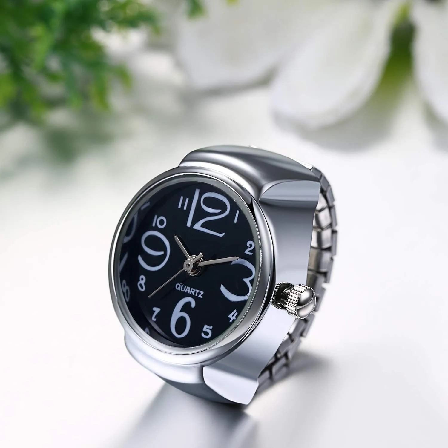 JewelryWe Men Women Finger Watch Creative Elastic Round Quartz Finger Ring Watches